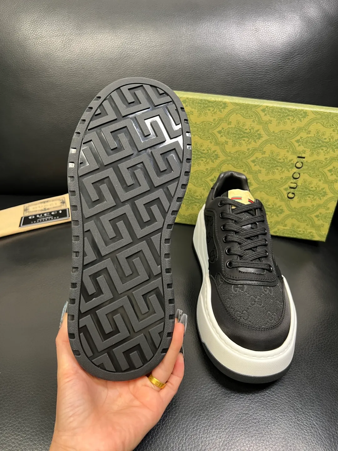 Men's shoes 💰820 Gucci high quality top crafts Gucci counter new original factory configuration, imported cowhide patchwork fabric from Italy, imported cowhide lining, breathable and comfortable, sole: original factory special supply original sole super comfortable, original factory and single goods, welcome to compare, code number 38-44 (customized 45 46)